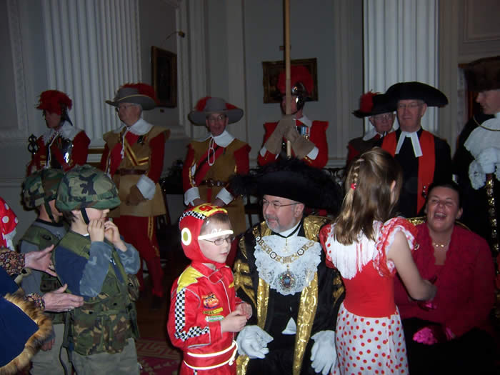 Joshua meets the Lord Mayor of London